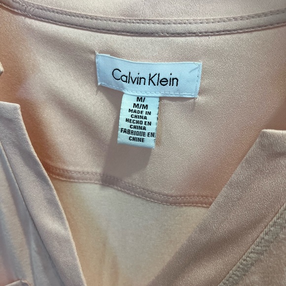 Calvin Klein: Blush Tunic - Picture 4 of 4
